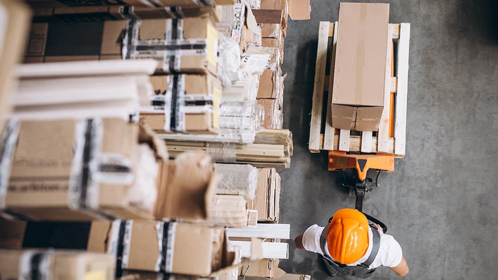 Half of kitchen retailers say supply chain issues are hitting their business image