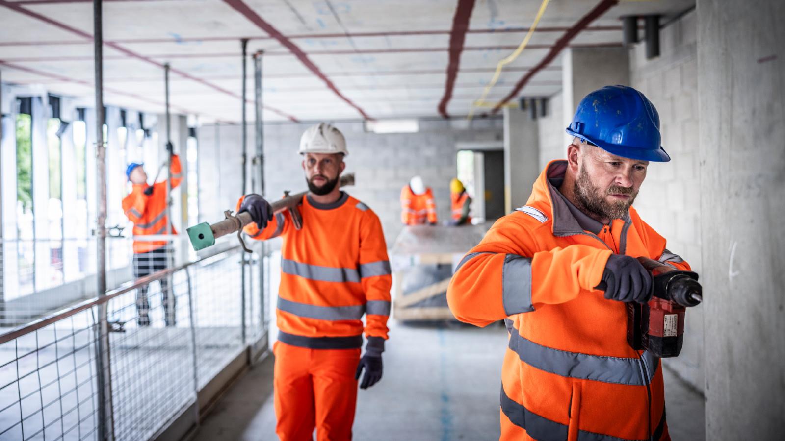 Regatta Professional Hi-Vis Refreshed with Tradesmen from Across the UK image