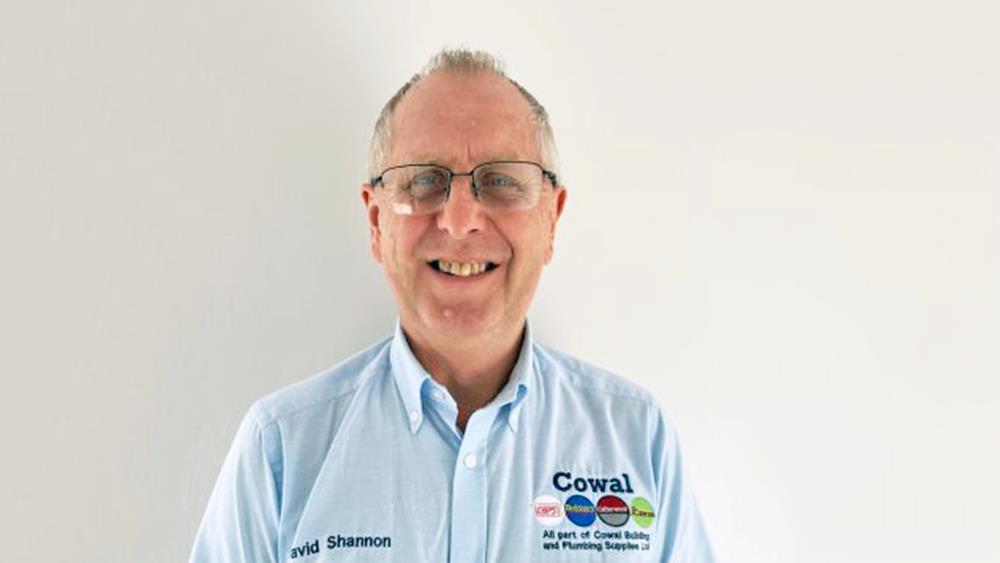 Cowal & Stewart Shaw Accountant retires after 28 years image