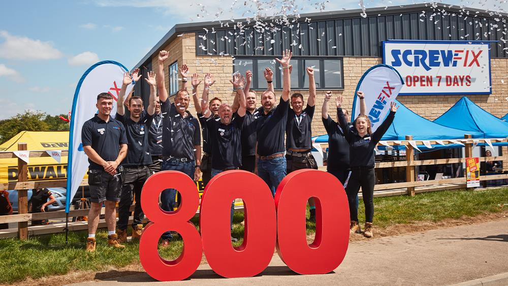 Screwfix opens 800th store image