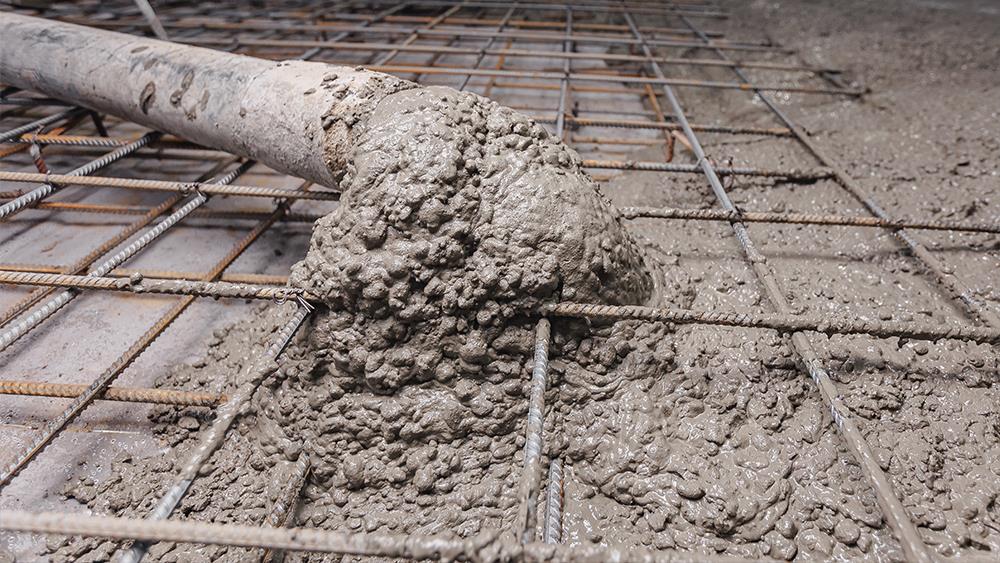 UK cement production falls to 75-year low, reports MPA image