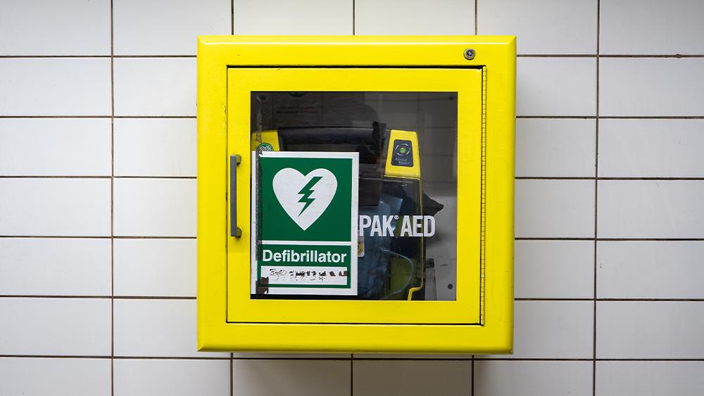 Screwfix partners with British Heart Foundation for defibrillator roll out image