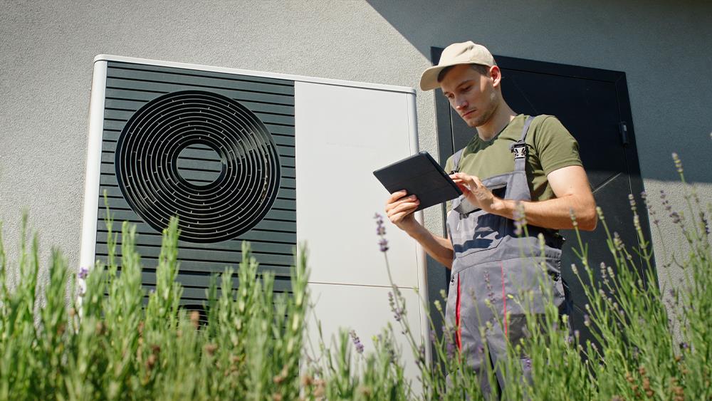 The race for heat pumps by 2028: the blockers to achieving government targets image