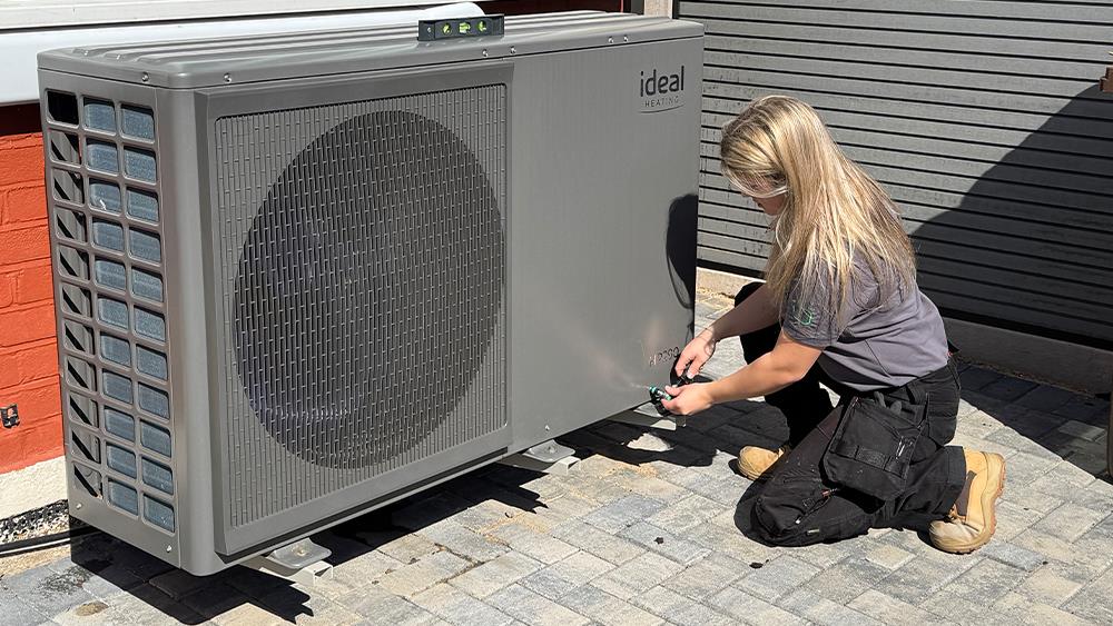 City Plumbing reports surge in heat pump training with regional disparities image