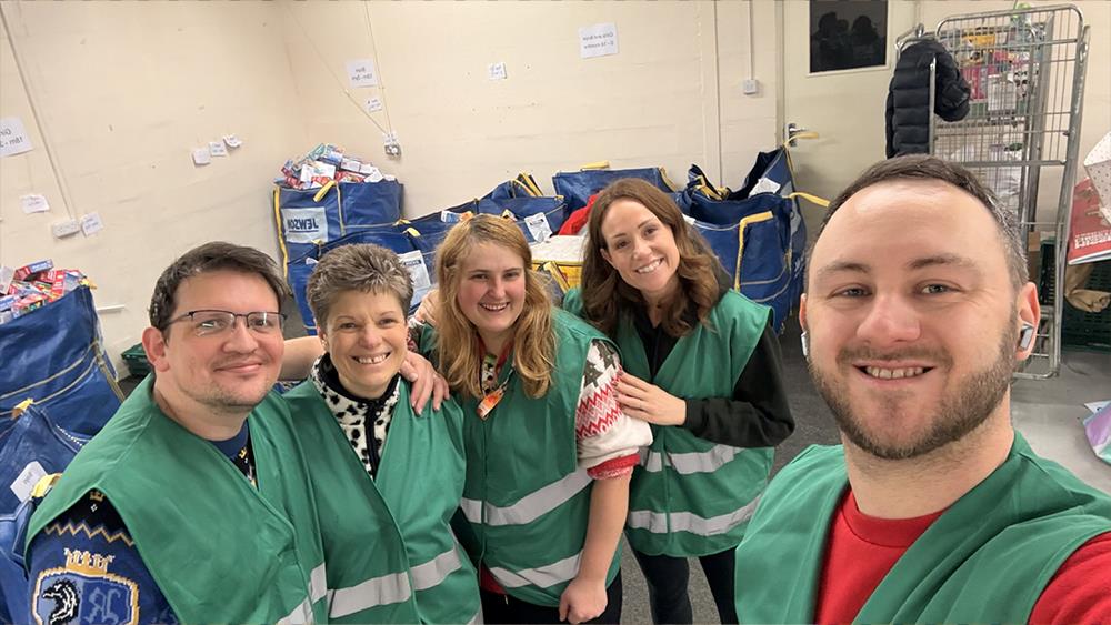 JPS supports Cash for Kids’ Mission Christmas campaign image