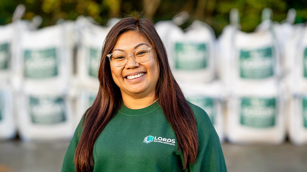 Lords welcomes "strong growth in merchanting" for year half image