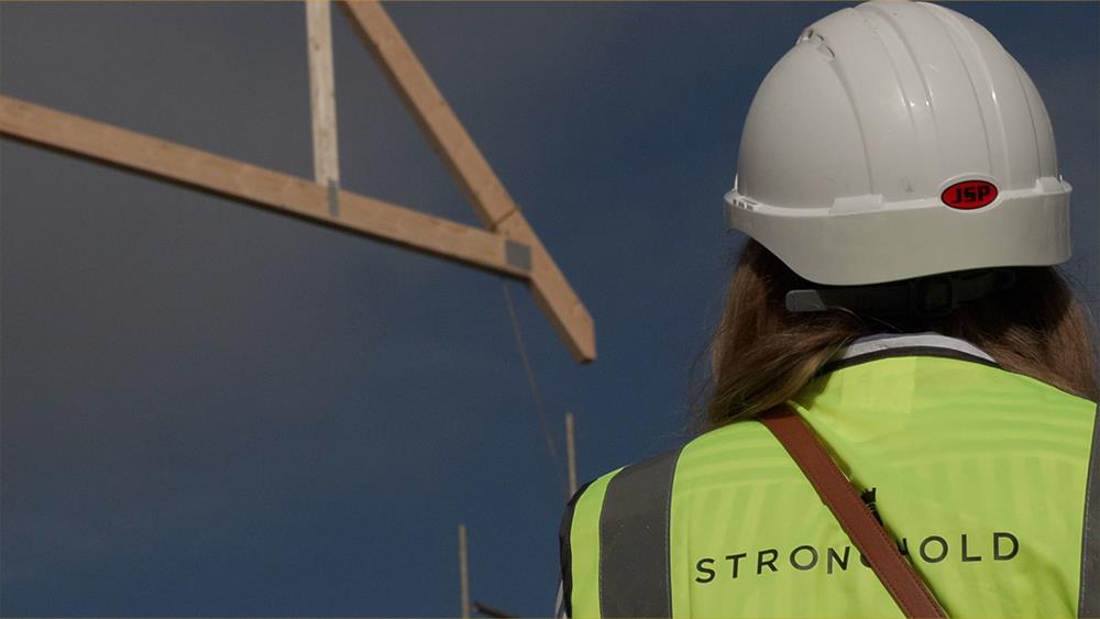 Saint-Gobain Interior Solutions champions female voices in construction image