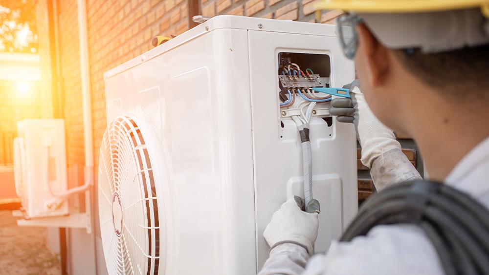 Manufacturers react to the changes to permitted development rights for air source heat pumps image