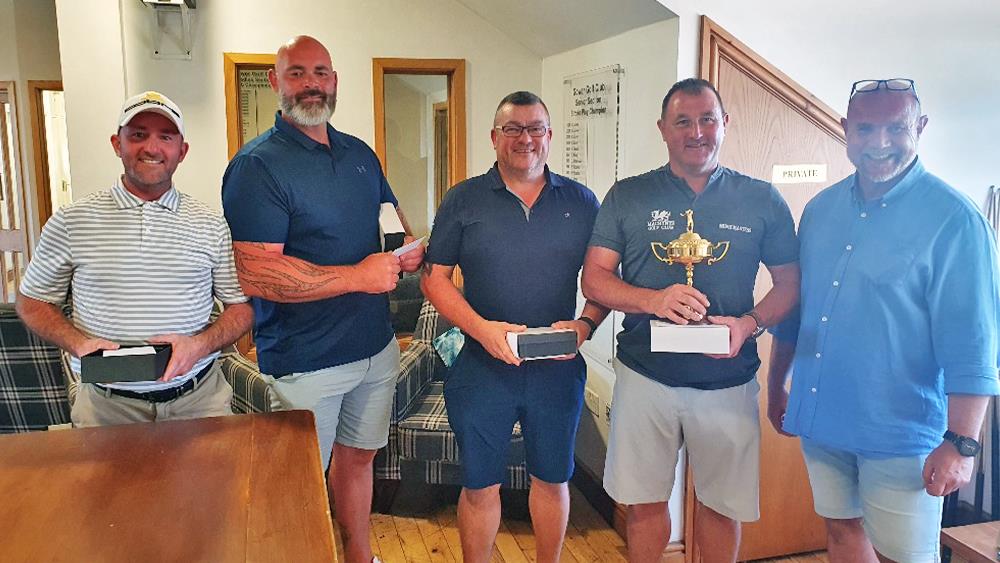 Selco golf day raises £11,000 for charity image